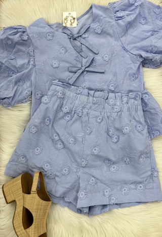 Lenore Embroidered Flower Set