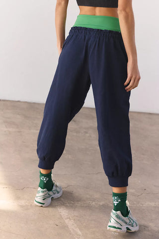 fp movement Flutter Cropped Joggers