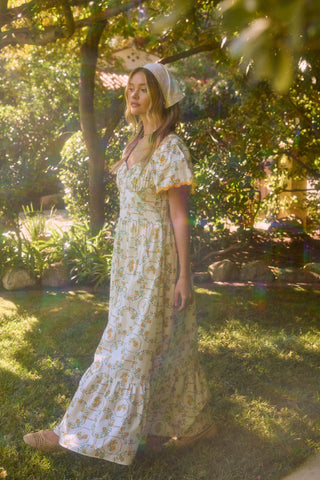 Annie Sweetheart Neck Floral Maxi Dress