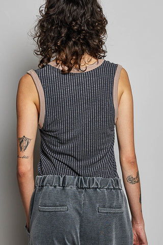 Jaylin V-Neck Sleeveless Solid Contrast Rib Knit Top