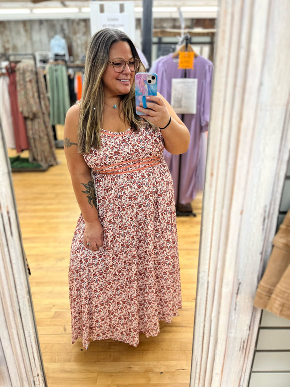 Scarlett Floral Dress with Pockets