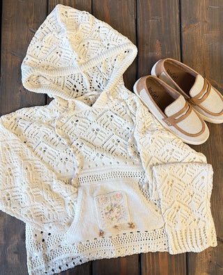 Liza Crochet Pullover